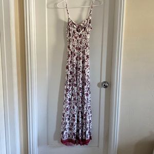 Summer floral maxi dress, with open back